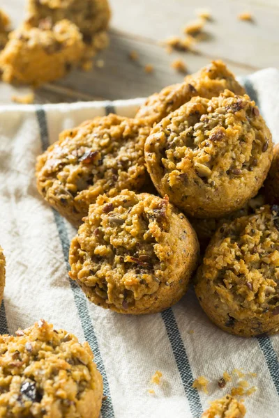 Sani fatti in casa muffin colazione morsi — Foto Stock