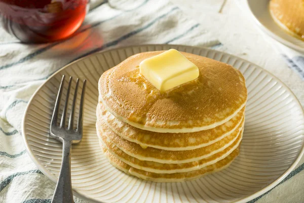 Γλυκό σπιτικό στοίβα από Pancakes — Φωτογραφία Αρχείου
