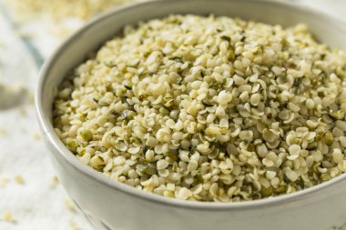 Ham organik kenevir tohumu