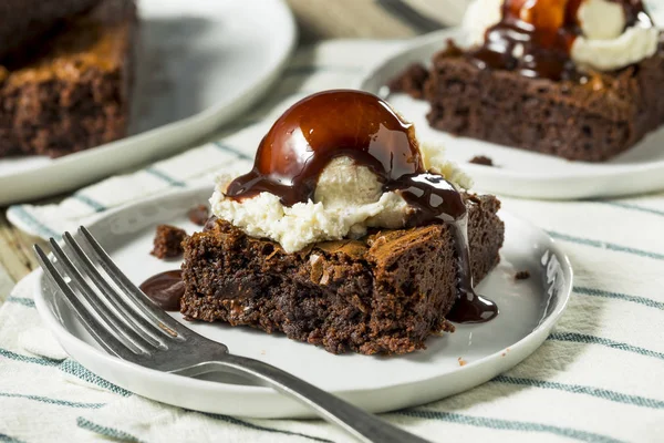 Brownies de chocolate oscuro doble —  Fotos de Stock