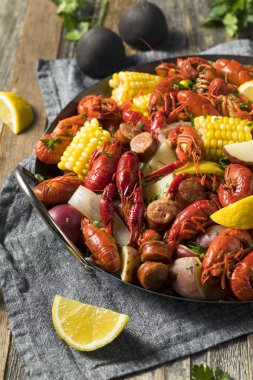 Ev yapımı Güney kerevides kaynatın