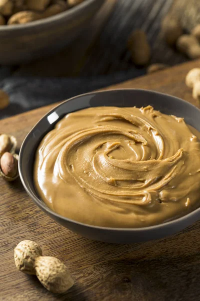 Süße organische natürliche cremige Erdnussbutter — Stockfoto