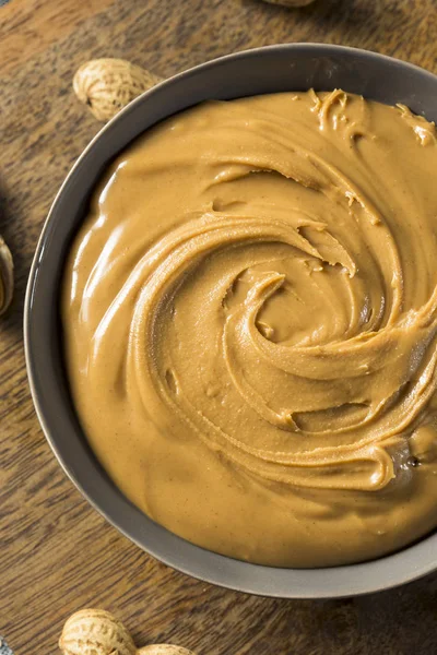 Süße organische natürliche cremige Erdnussbutter — Stockfoto