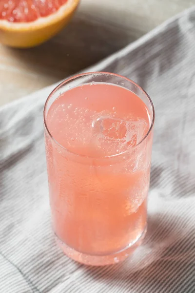 Healthy Fresh Grapefruit Flavored Sparkling Water — Stock Photo, Image