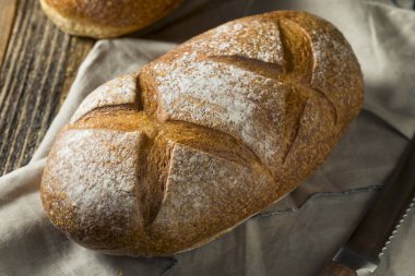 Bütün tahıl beyaz Fransız ekmeği