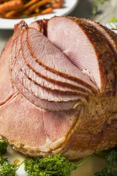 Homemade Glazed Easter Spiral Cut Ham — Stock Photo, Image