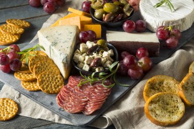 Gurme süslü Charcuterie kurulu