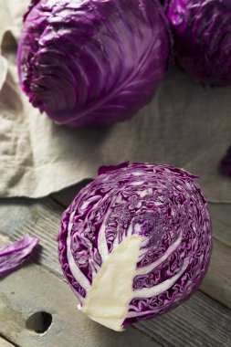 Ham organik mor lahana