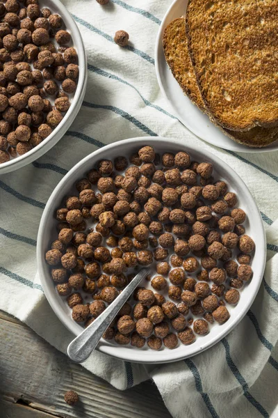 Dulce cacao chocolate azúcar cereales Puffs — Foto de Stock