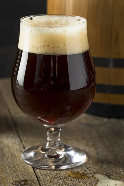 Alcoholic Barrel Aged Sour Beer — Stock Photo, Image