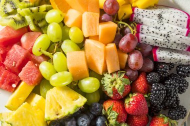 Ham organik meyve tabağı