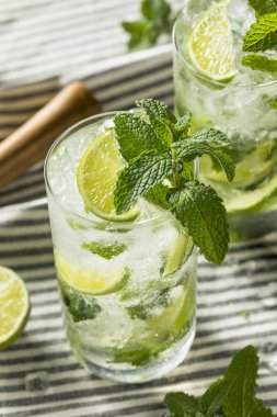 Nane ve limon Mojito yenileniyor