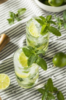 Nane ve limon Mojito yenileniyor