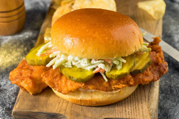 Homemade Nashville Hot Fish Sandwich — стокове фото