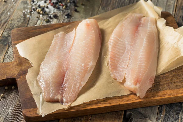 ティラピア写真素材 ロイヤリティフリーティラピア画像 Depositphotos