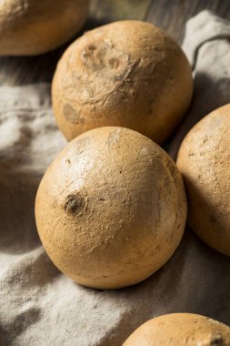 Çiğ Beyaz Organik Jicama Kökü