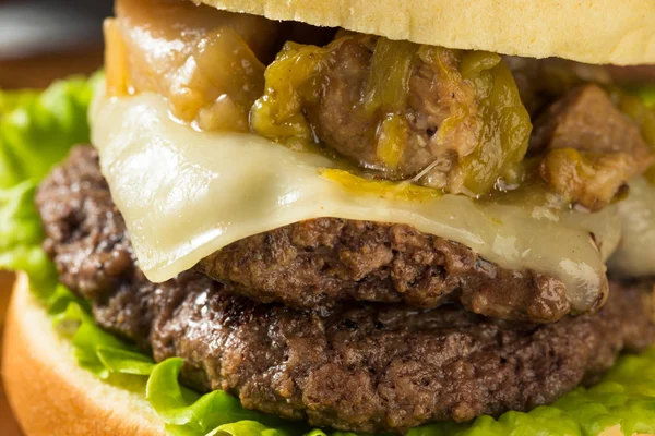 Hamburger di peperoncino verde Colorado fatto in casa — Foto Stock