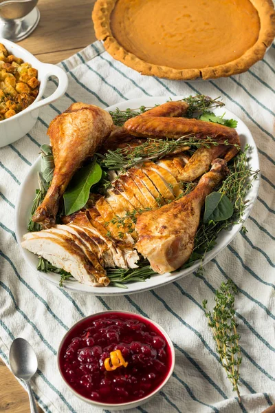 Homemade Thanksgiving Cut Up Turkey Platter — Stock Photo, Image