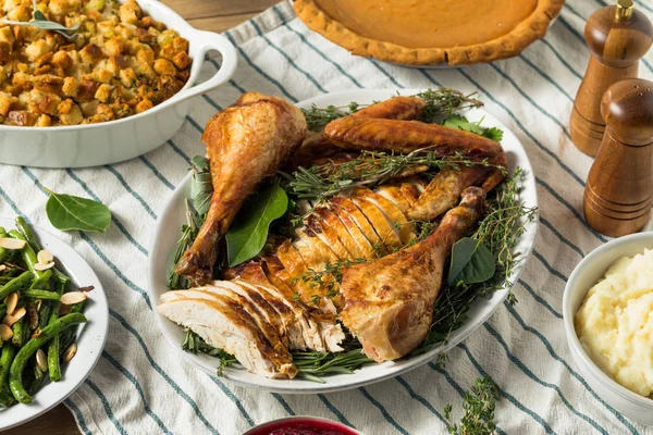 Домашнее блюдо на День благодарения — стоковое фото