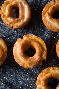 Ev yapımı eski moda çörekler.