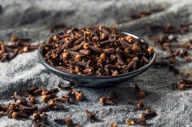 Kuru Organik karanfil Baharatı