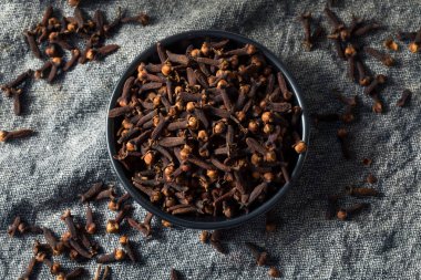 Kuru Organik karanfil Baharatı