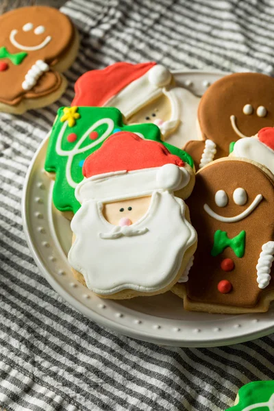 Bolinhos de açúcar de Natal decorados caseiros — Fotografia de Stock