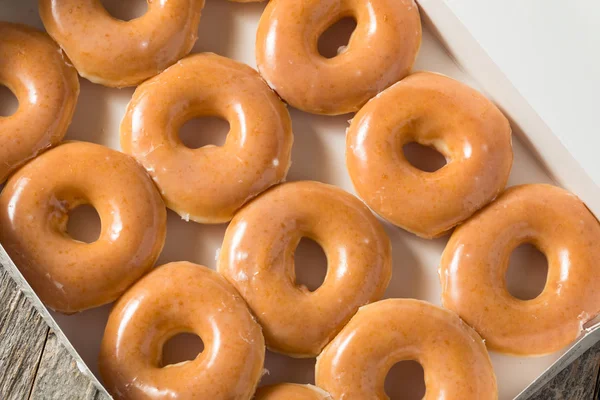 Homemade Glazed Yeast Donuts — Stock Photo, Image