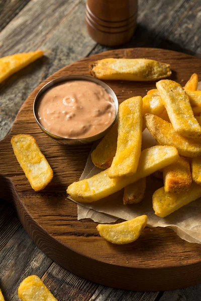 Idaho Fry Sauce med pommes frites — Stockfoto