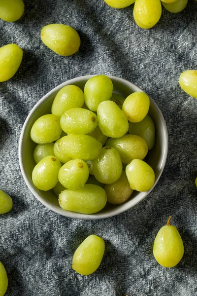 Organic Raw Green Grapes — Stock Photo, Image