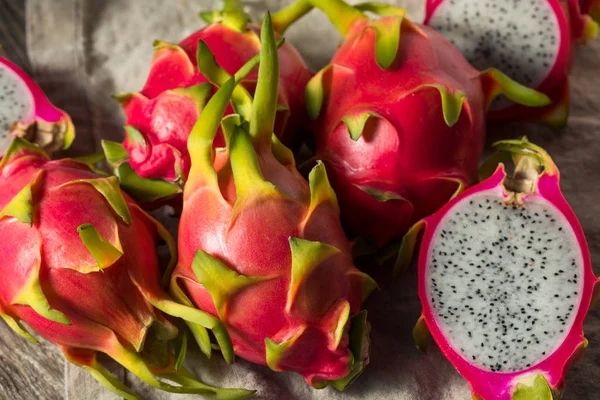 Raw Pink Organic Dragonfruit PItaya — Stock Photo, Image