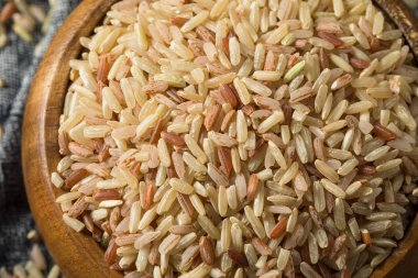 Çiğ Organik Volkan Kahverengi Pirinç