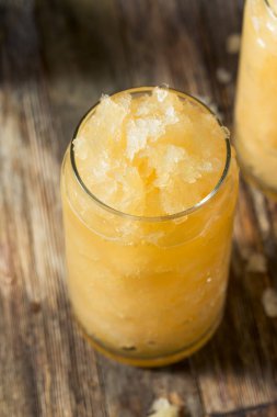 Ev yapımı Donmuş Bira Slushie