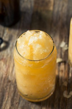 Ev yapımı Donmuş Bira Slushie