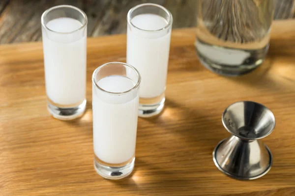 Refreshing Greek Anise Raki Drink — Stock Photo, Image