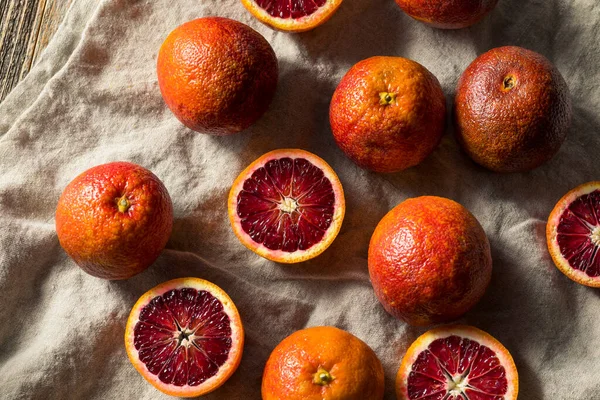 Raw Organic Red Blood Oranges Bunch — Stock Photo, Image