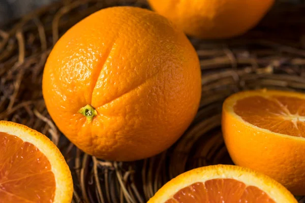 Laranjas Orgânicas Cruas Umbigo Cara Prontas Para Comer — Fotografia de Stock