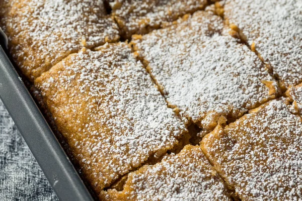 Homemade Sweet Applesauce Cake Powdered Sugar — Stock Photo, Image