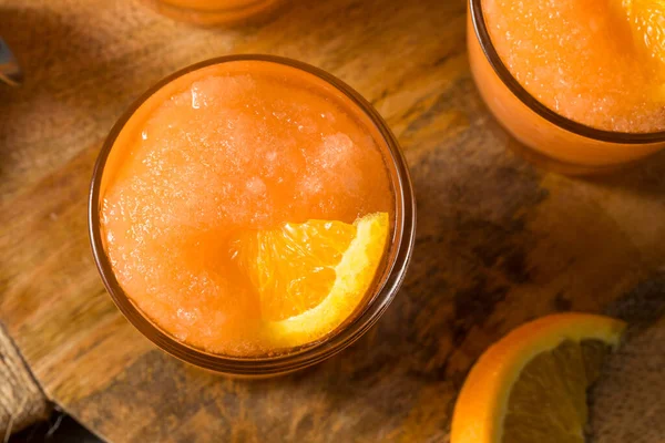 Frozen Maison Aperol Spritz Slushy Avec Une Orange — Photo