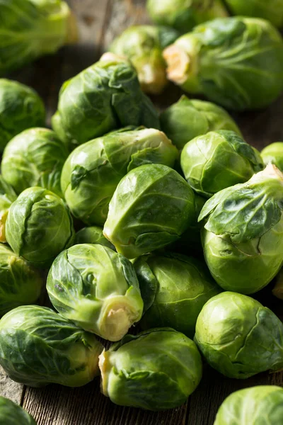 Raw Organic Green Brussel Sprouts Bowl — Stock Photo, Image