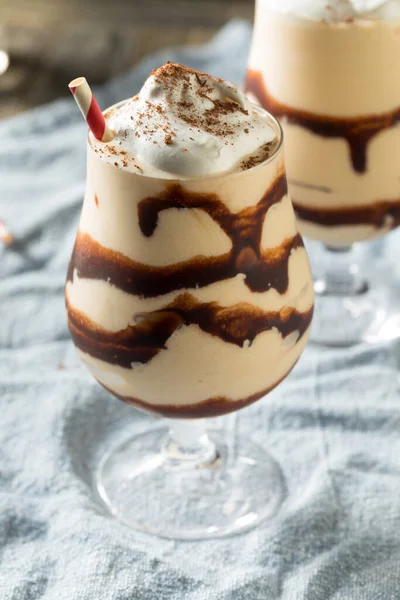 Homemade Boozy Frozen Mudslide Cocktail Whipped Cream — стокове фото