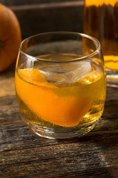 Whisky Japonais Boozy Old Fashioned Avec Une Peau Orange — Photo