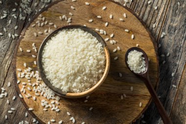 Çiğ Organik Kuru Beyaz Pirinç