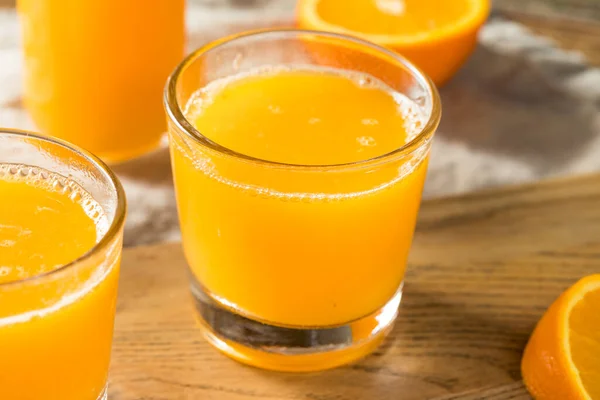 Jus Orange Frais Pressé Dans Verre — Photo