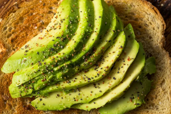 Tostadas Aguacate Caseras Saludables Con Sal Pimienta —  Fotos de Stock