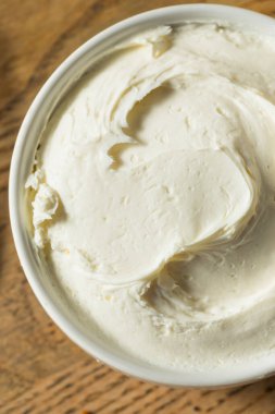 Ev yapımı Kremalı Peynir Kasede