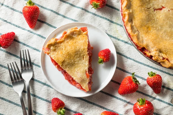 Torta Ruibarbo Morango Caseira Doce Pronta Para Comer — Fotografia de Stock