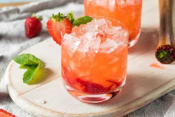 Homemade Boozy Strawberry Mint Smash Cocktail Gin — Stock Photo, Image