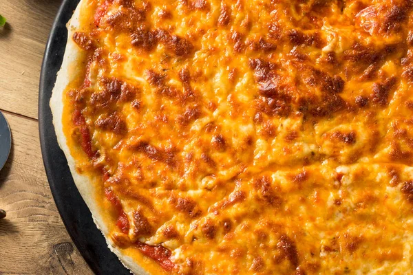 Warm Homemade Italian Cheese Pizza Ready Eat — Stock Photo, Image