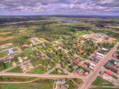 Küçük kasaba Remmer, Minnesota dron tarafından erken sonbaharda görülen